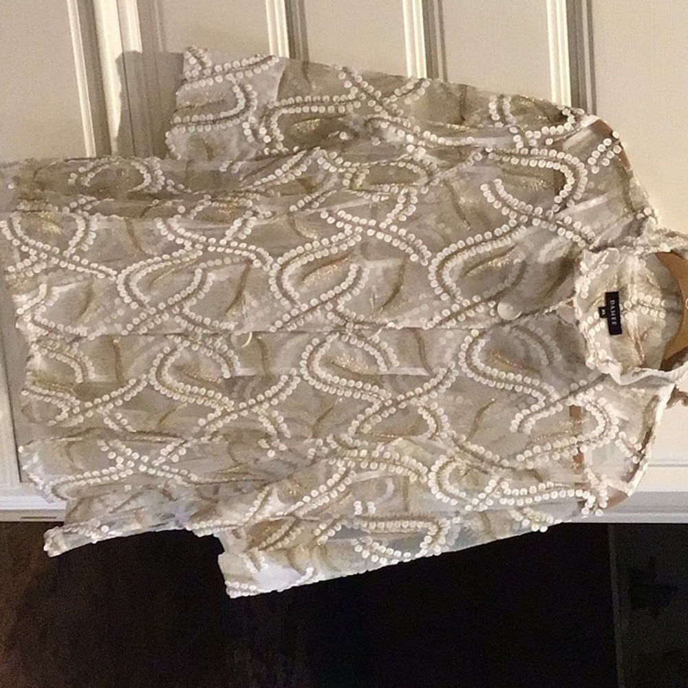Absolute gorgeous Damee brand blouse or jacket